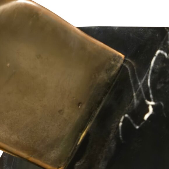 Abstract Modern Kiss Sculpture 15 inch AS IS Couple Love Home Decor - Picture 16 of 16